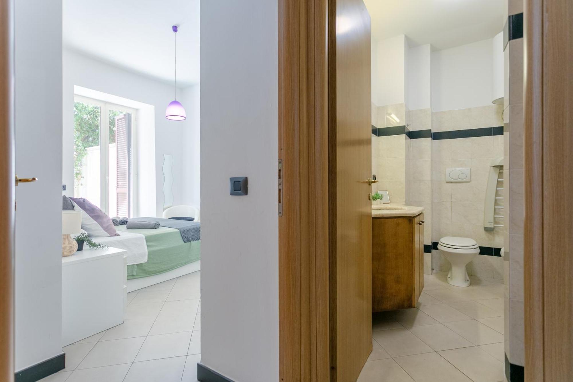 Holiday Homes Rome - Green Apartment S Camillo - Near Trastevere Екстериор снимка