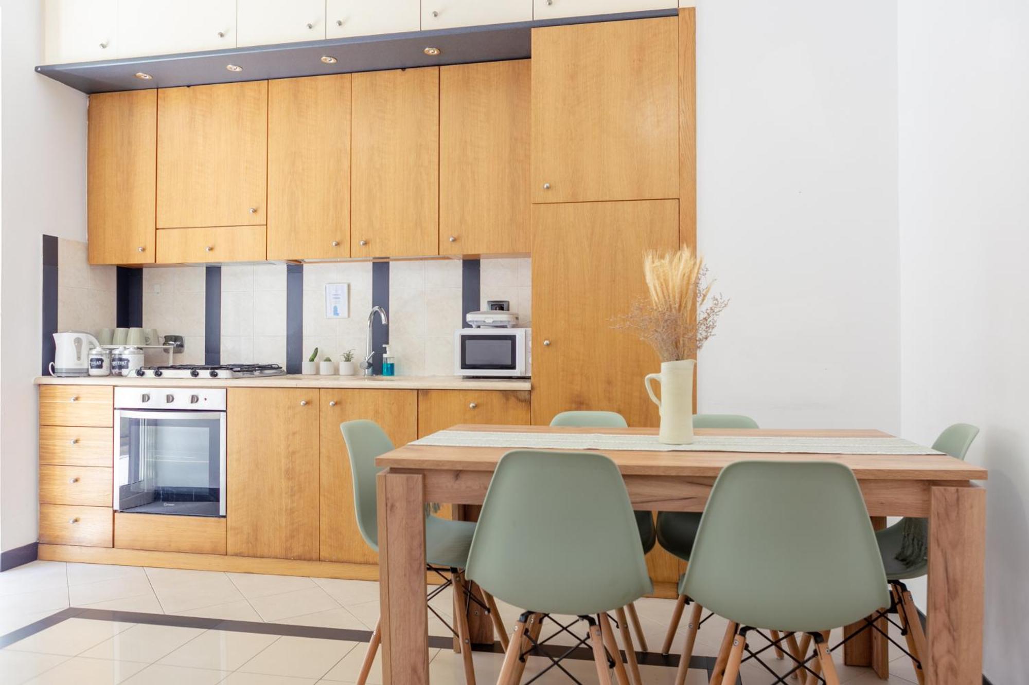 Holiday Homes Rome - Green Apartment S Camillo - Near Trastevere Екстериор снимка